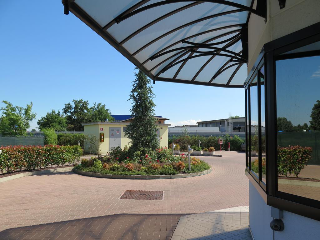 Hotel Motel Piu' Vaiano Cremasco Екстериор снимка